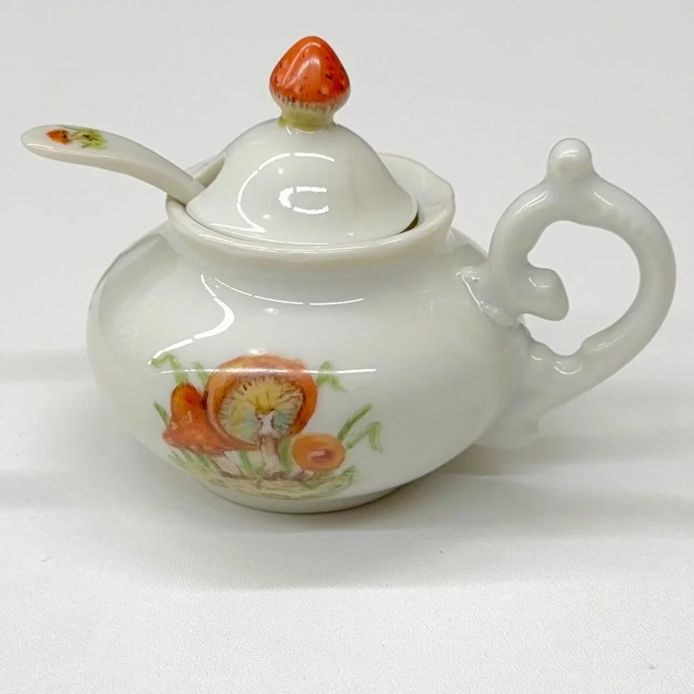 L Lancaster Hand Painted Mushroom Porcelain Jam Pot with Lid and‎ Spoon Vintage